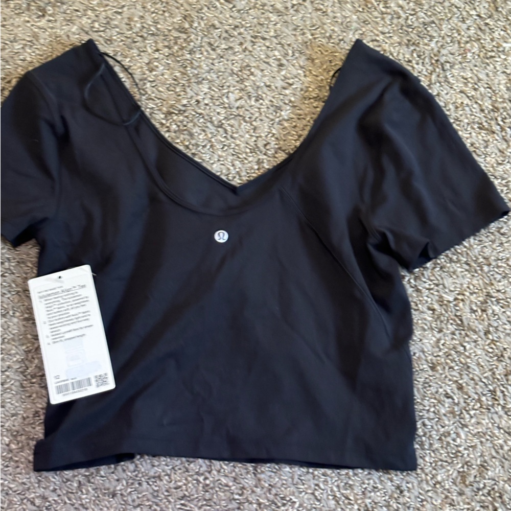 NWT Align Tee